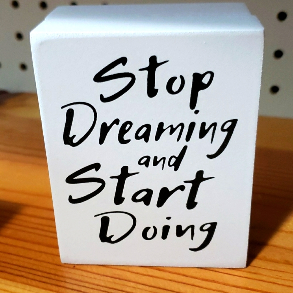 2x4 motivational shelf sitter block